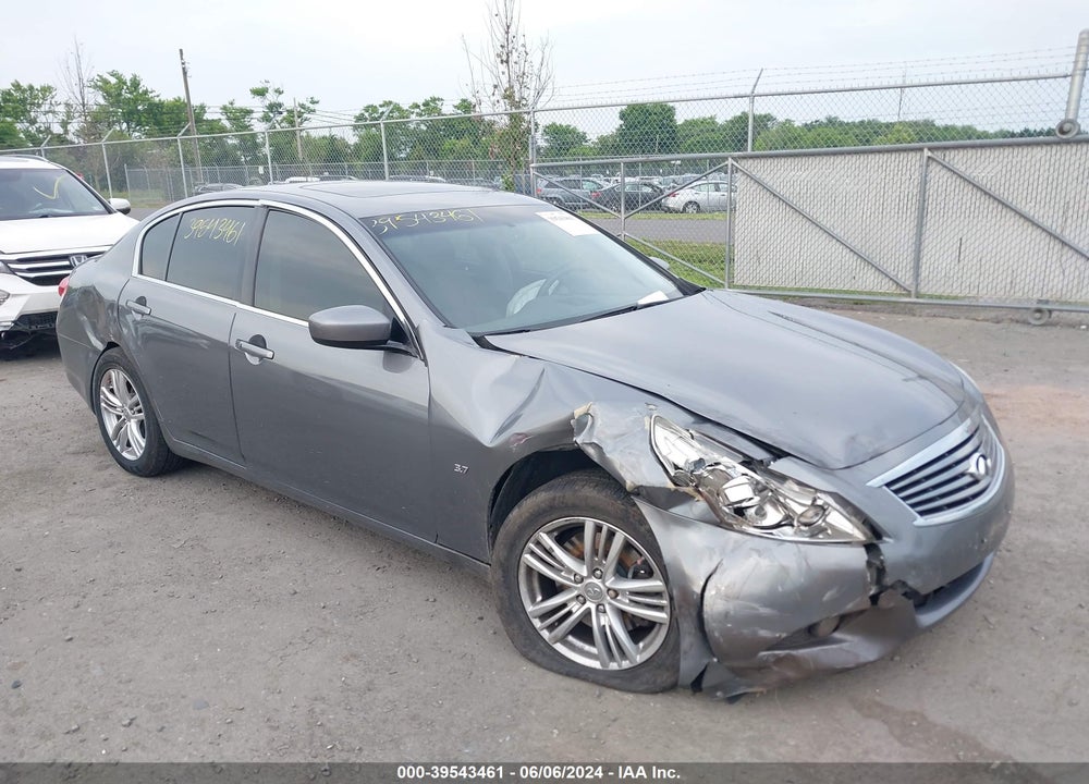 2015 INFINITI Q40 VIN: JN1CV6AR3FM523662