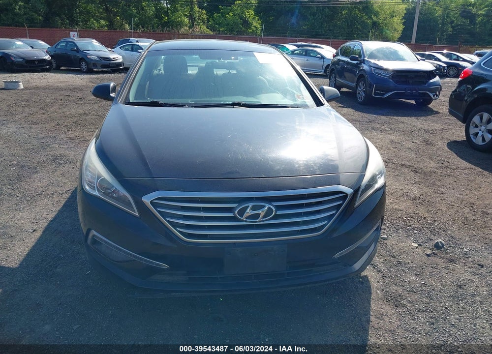 2015 HYUNDAI SONATA SE VIN: 5NPE24AF6FH193048
