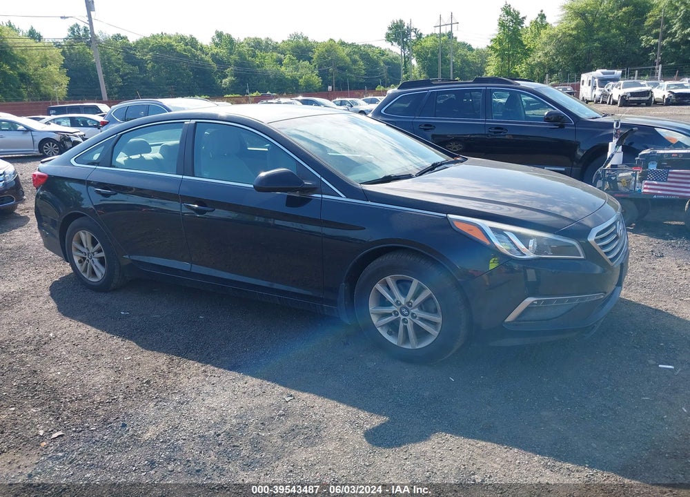 2015 HYUNDAI SONATA SE VIN: 5NPE24AF6FH193048