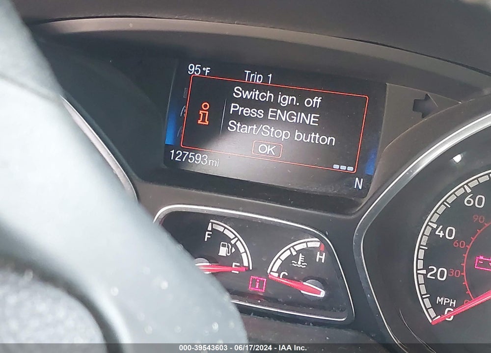 2015 FORD FOCUS VIN: 1FADP3L97FL374661