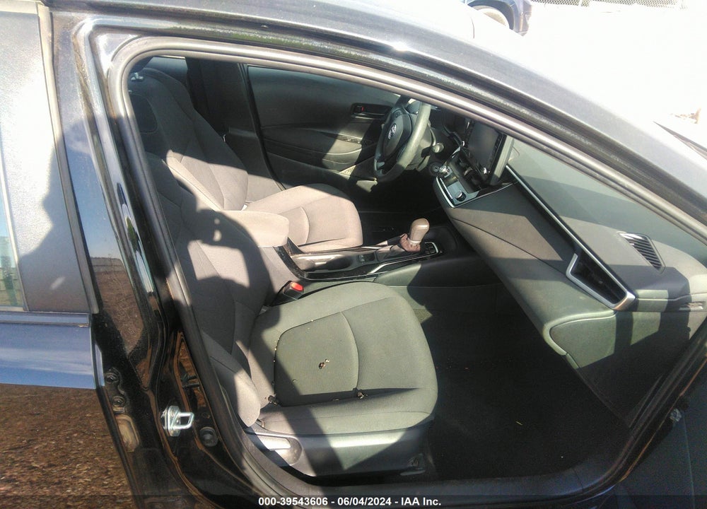 2022 TOYOTA COROLLA LE VIN: 5YFEPMAE7NP293380