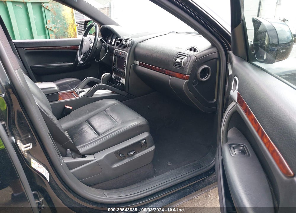 2008 PORSCHE CAYENNE VIN: WP1AA29P48LA17907