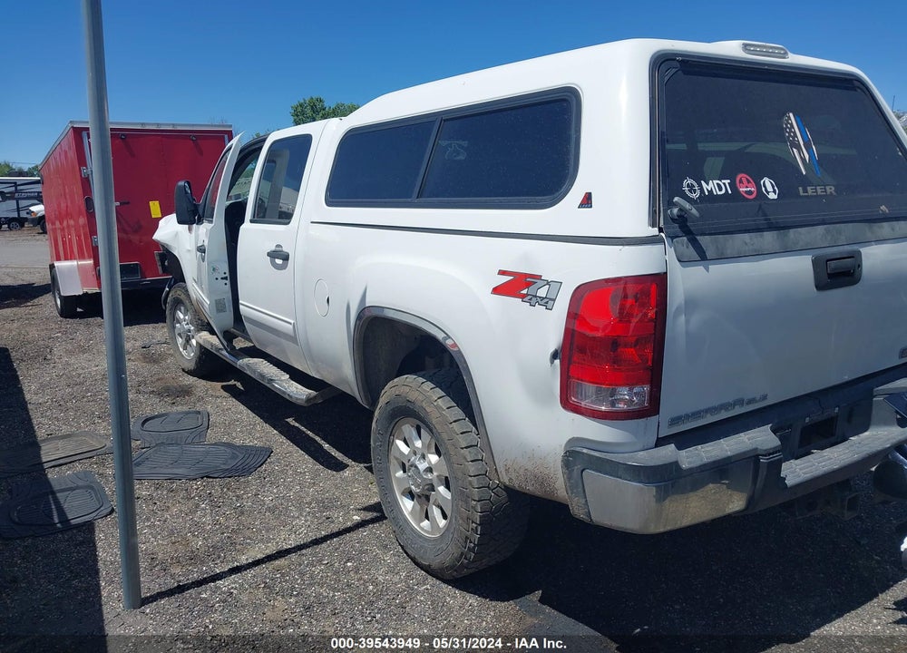 2012 GMC SIERRA 3500HD SLE VIN: 1GT423C89CF186055