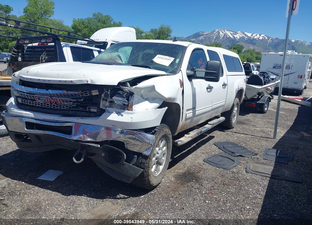 2012 GMC SIERRA 3500HD SLE VIN: 1GT423C89CF186055