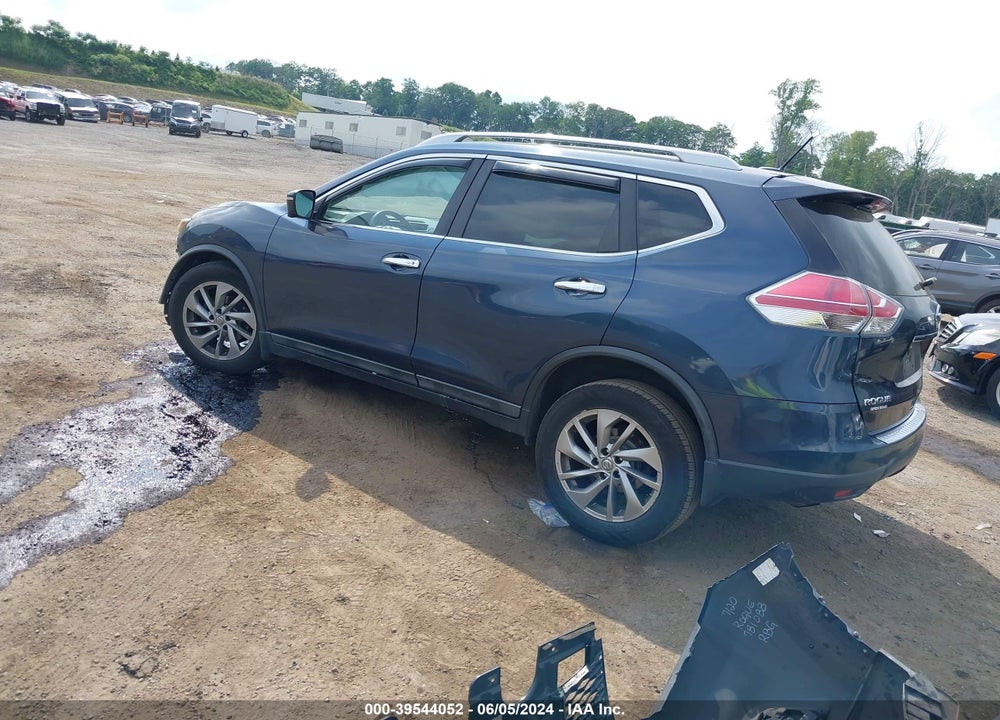 2015 NISSAN ROGUE SL VIN: 5N1AT2MV8FC781088