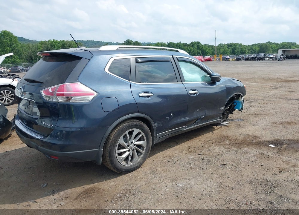 2015 NISSAN ROGUE SL VIN: 5N1AT2MV8FC781088