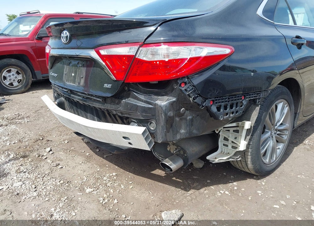 2017 TOYOTA CAMRY SE VIN: 4T1BF1FK0HU451709