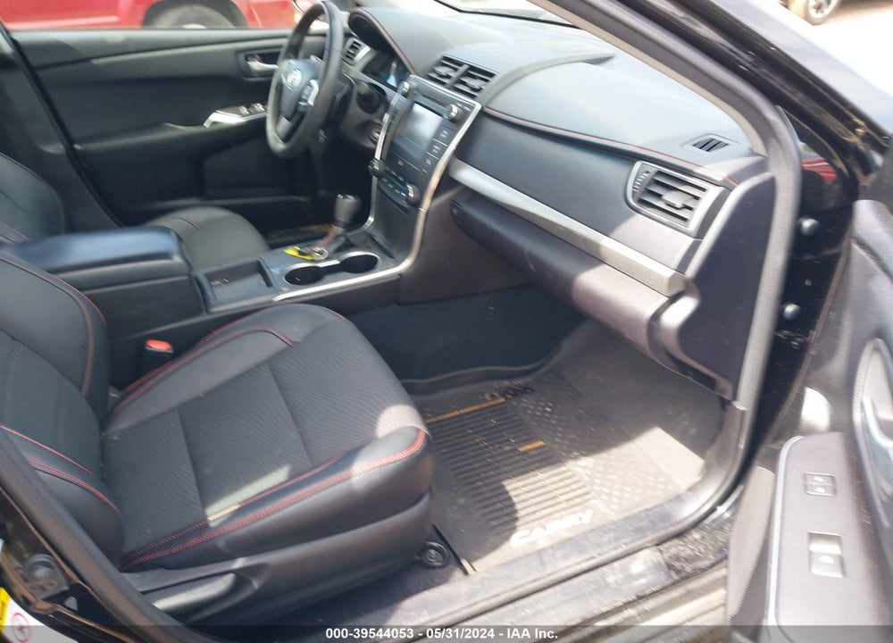 2017 TOYOTA CAMRY SE VIN: 4T1BF1FK0HU451709