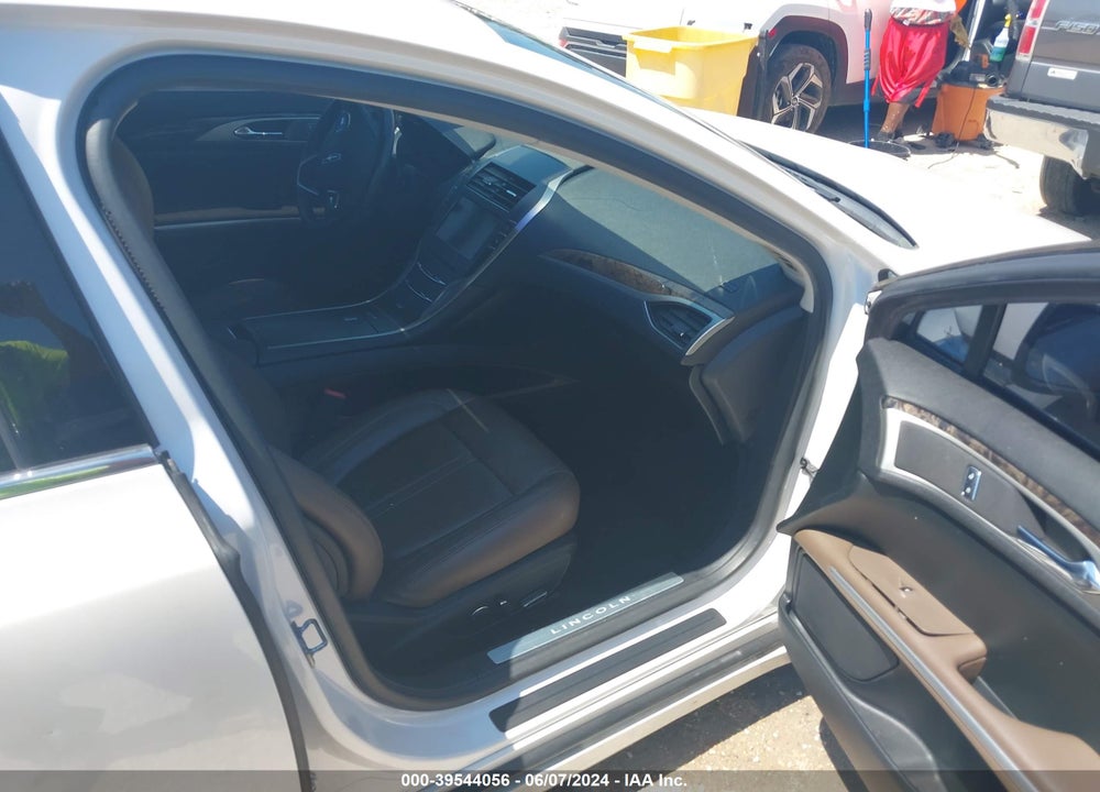 2015 LINCOLN MKZ VIN: 3LN6L2J94FR607985