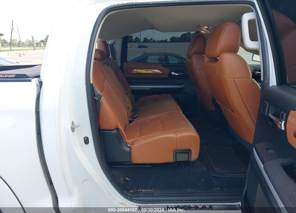2018 TOYOTA TUNDRA 1794 5.7L V8 VIN: 5TFAW5F18JX706304