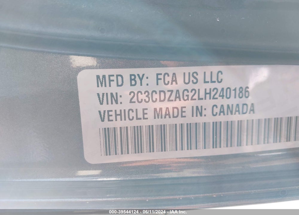 2020 DODGE CHALLENGER SXT VIN: 2C3CDZAG2LH240186