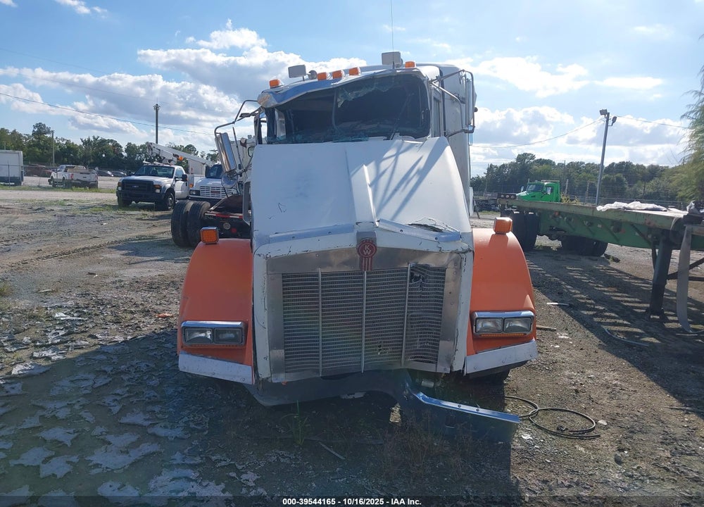 2004 KENWORTH CONSTRUCTION T800 VIN: 1XKDDB9XX4J063418