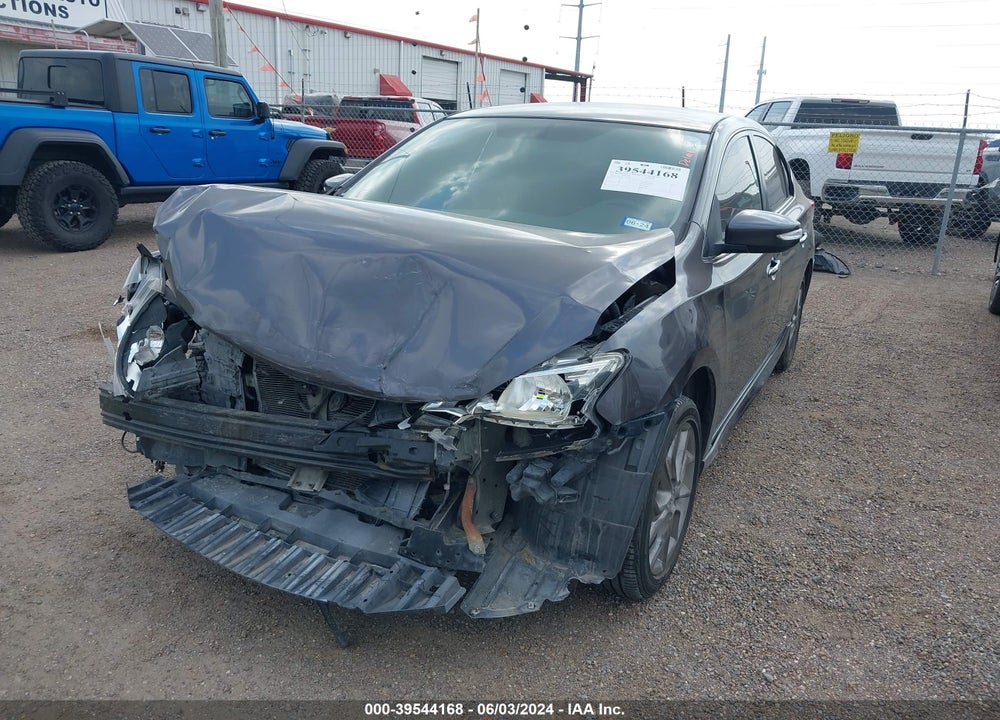 2015 NISSAN SENTRA SR VIN: 3N1AB7AP1FY270729