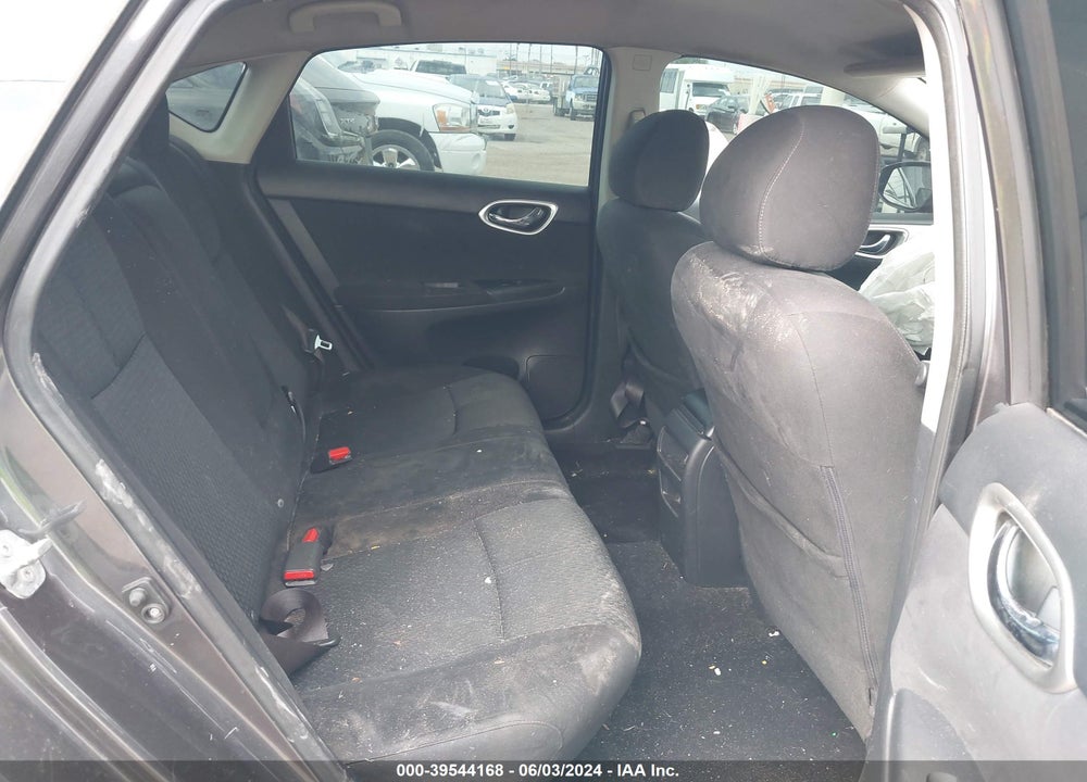 2015 NISSAN SENTRA SR VIN: 3N1AB7AP1FY270729