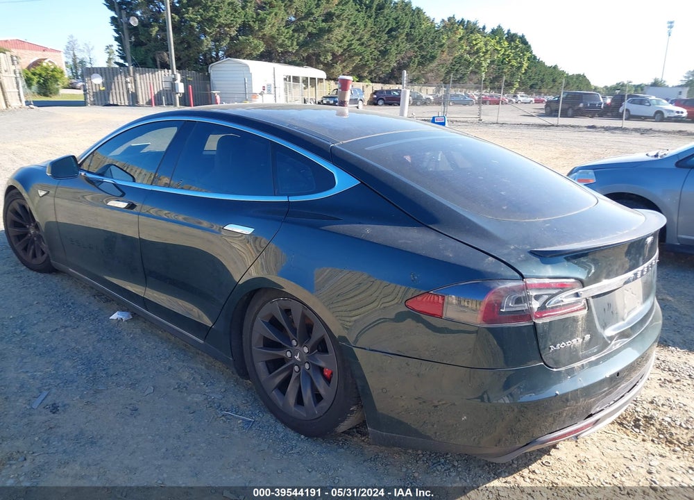 2014 TESLA MODEL S P85D VIN: 5YJSA1H28EFP63023