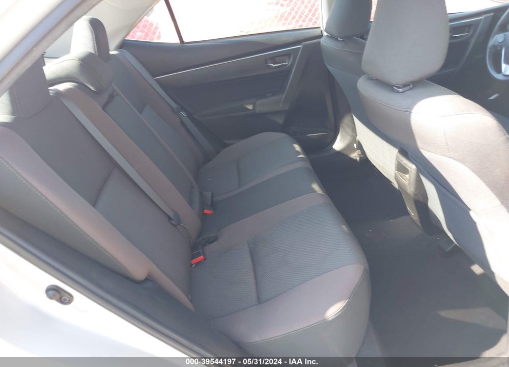 2019 TOYOTA COROLLA LE VIN: 5YFBURHE4KP947407