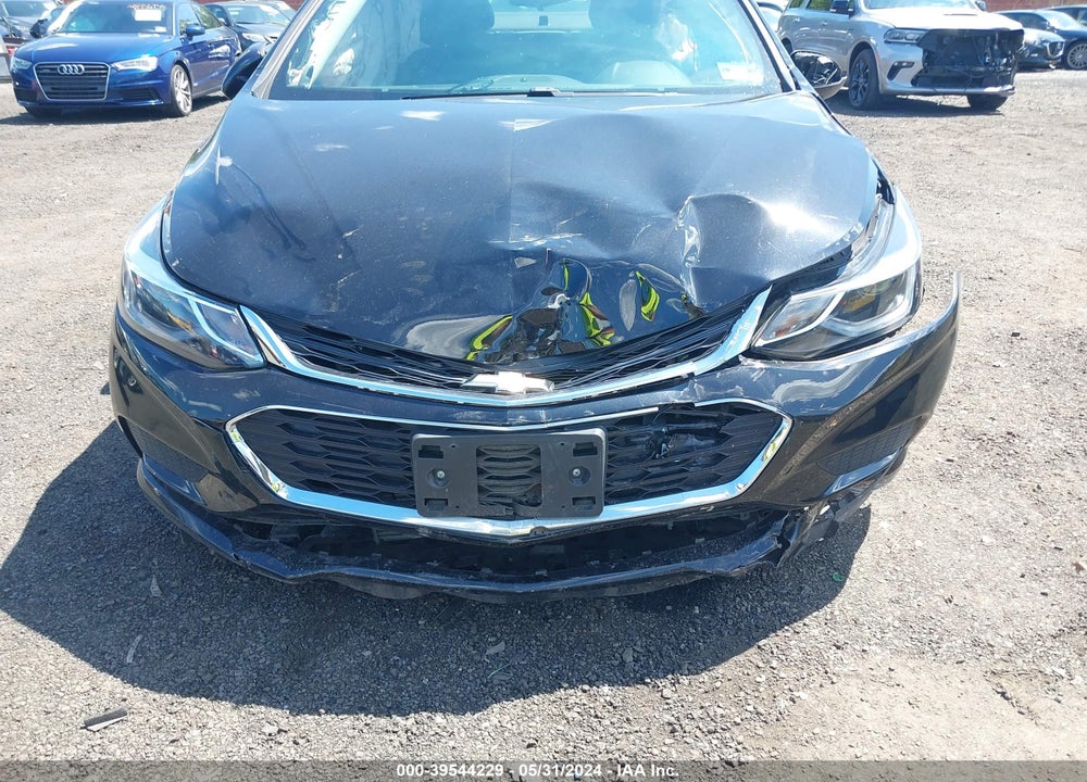 2017 CHEVROLET CRUZE LT AUTO VIN: 1G1BE5SM9H7185622