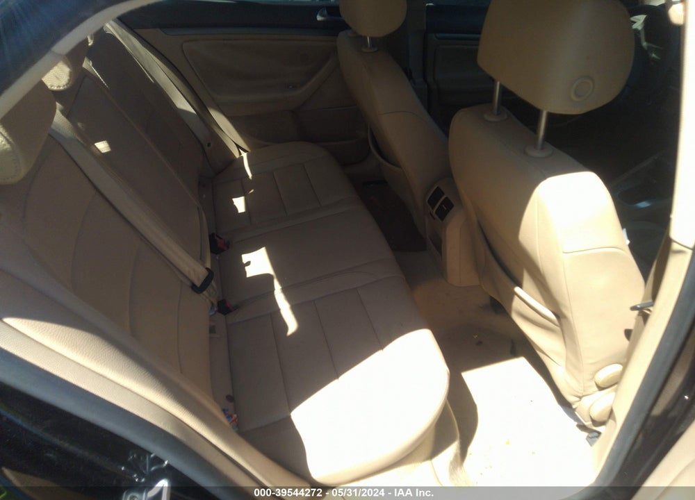2006 VOLKSWAGEN JETTA 2.5 VIN: 3VWRF71K76M675443