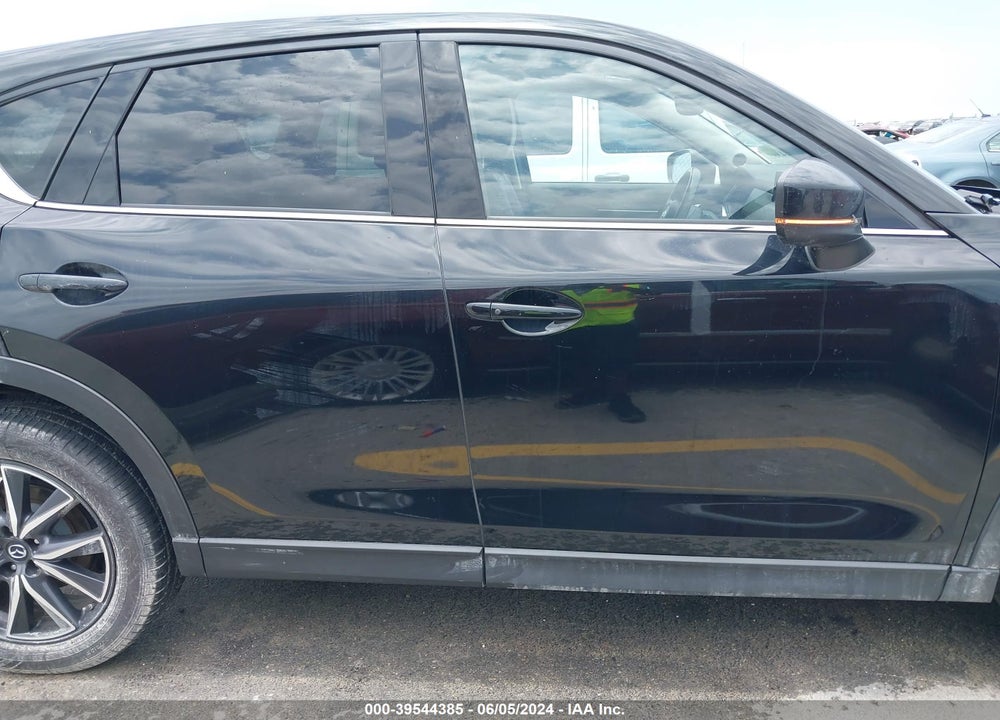 2018 MAZDA CX-5 GRAND TOURING VIN: JM3KFADM3J0392605