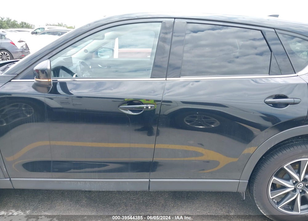 2018 MAZDA CX-5 GRAND TOURING VIN: JM3KFADM3J0392605
