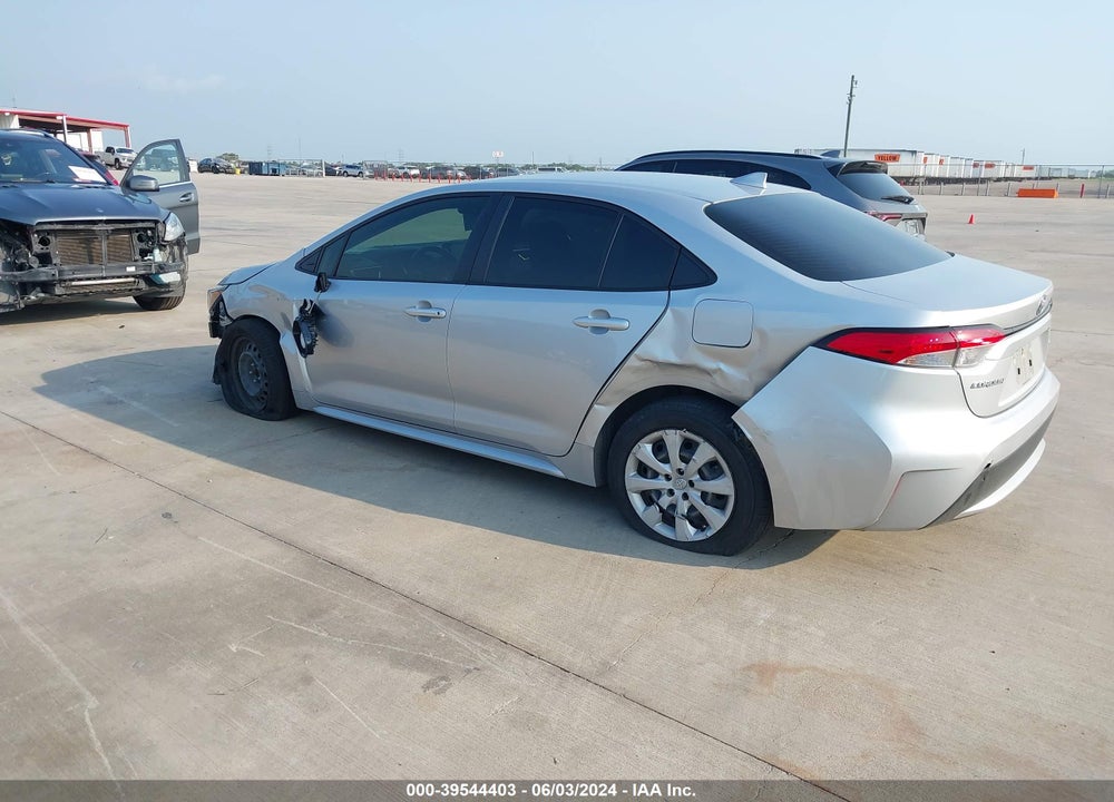 2022 TOYOTA COROLLA LE VIN: JTDEPMAE8N3017198
