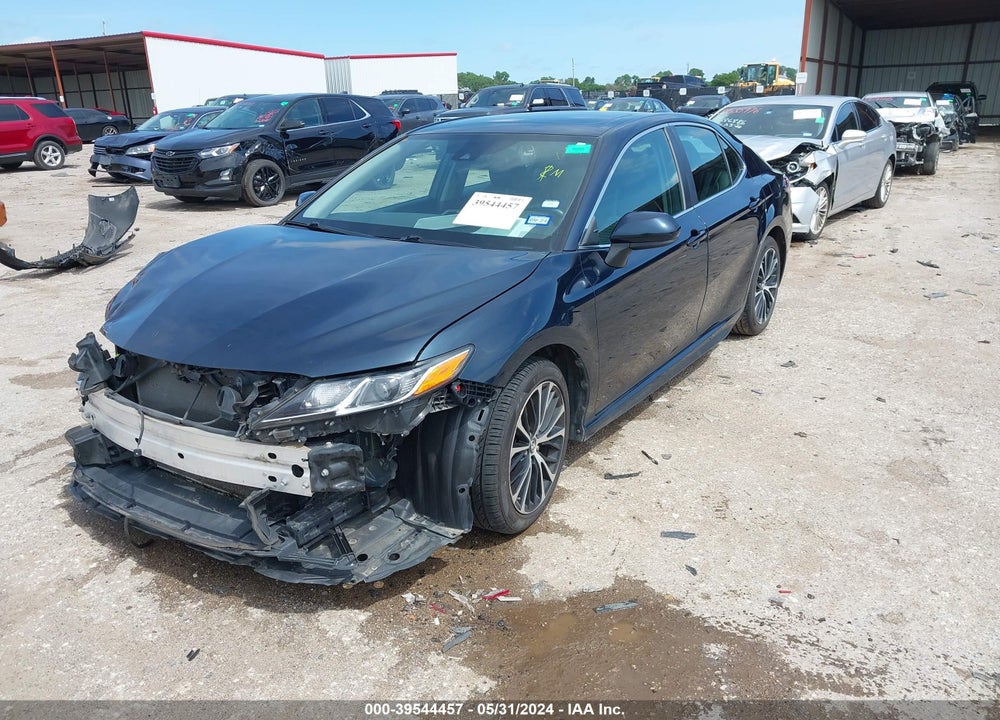 2019 TOYOTA CAMRY SE VIN: 4T1B11HK2KU704824