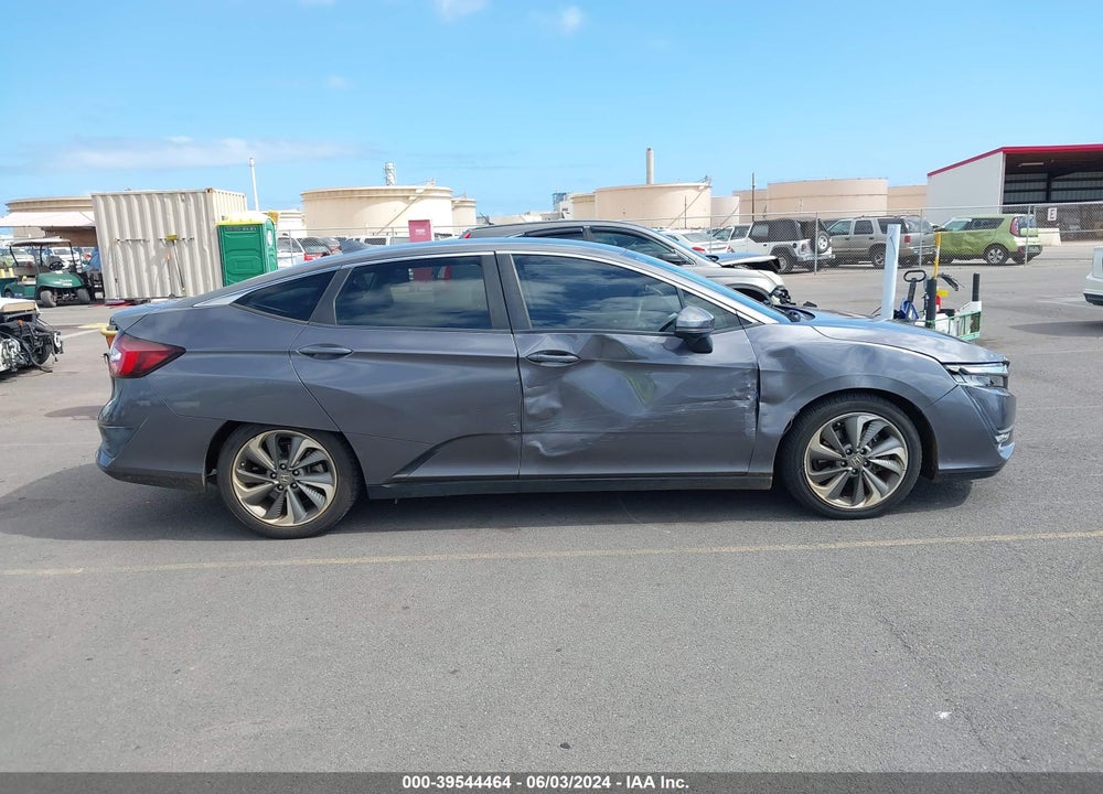 2018 HONDA CLARITY PLUG-IN HYBRID VIN: JHMZC5F1XJC013753