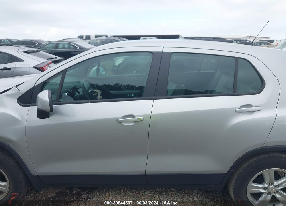 2021 CHEVROLET TRAX FWD LS VIN: KL7CJKSB2MB305124