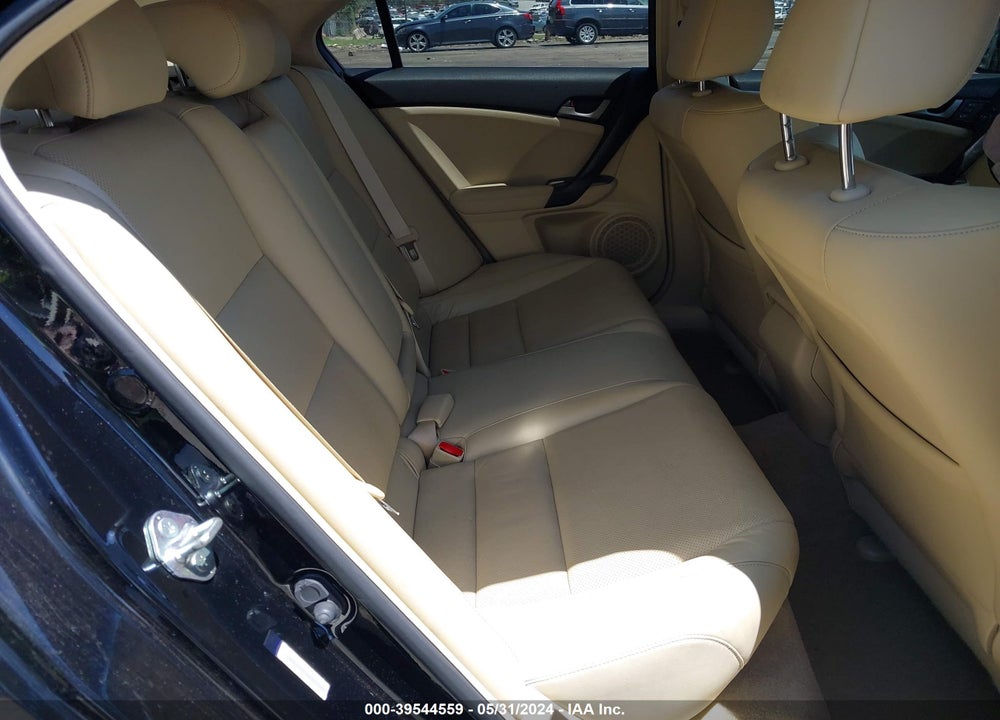 2010 ACURA TSX 2.4 VIN: JH4CU2F62AC012240