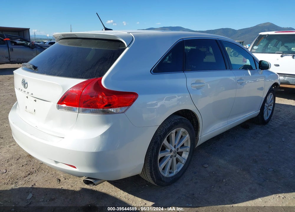 2010 TOYOTA VENZA VIN: 4T3ZA3BB8AU032454