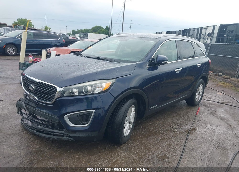 2018 KIA SORENTO 3.3L LX VIN: 5XYPGDA56JG391162