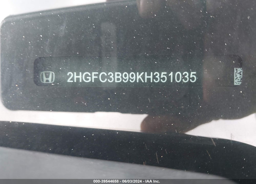 2019 HONDA CIVIC TOURING VIN: 2HGFC3B99KH351035