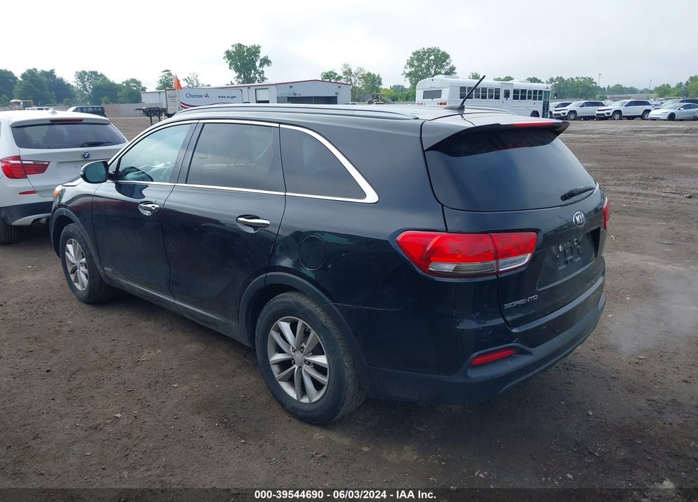 2017 KIA SORENTO 3.3L LX VIN: 5XYPGDA58HG191703