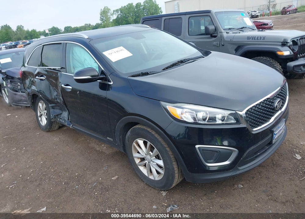 2017 KIA SORENTO 3.3L LX VIN: 5XYPGDA58HG191703