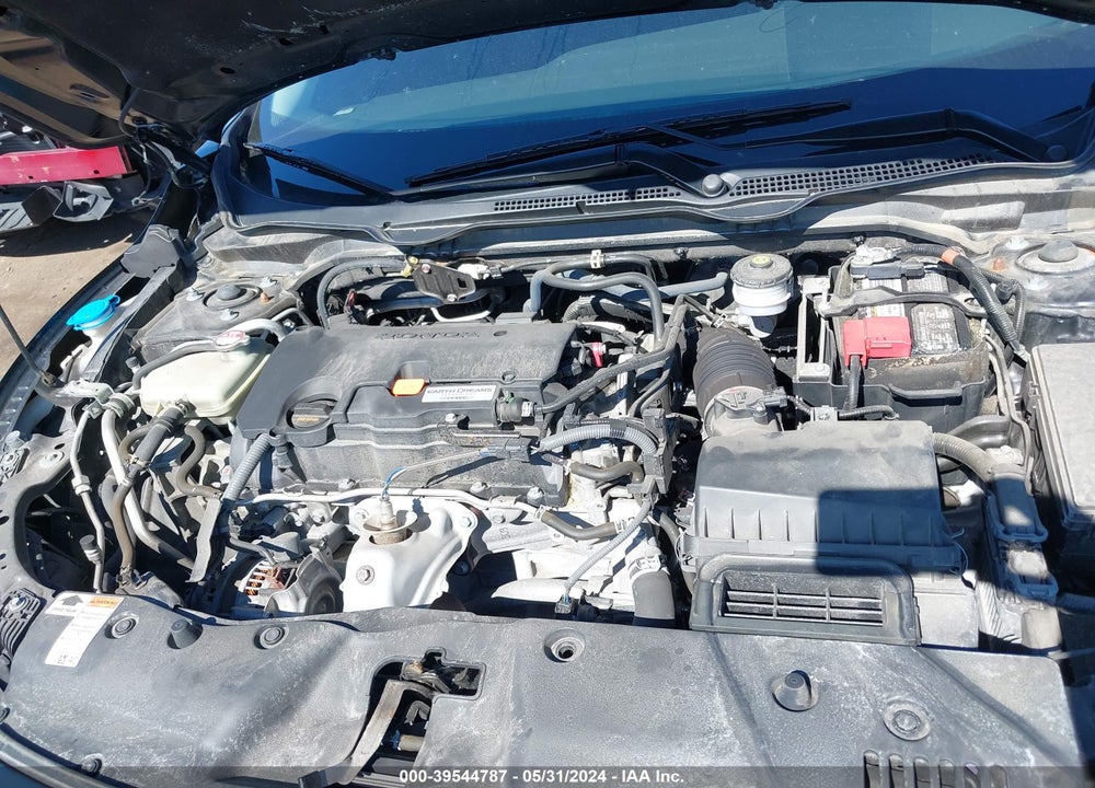 2019 HONDA CIVIC LX VIN: 19XFC2F64KE000036