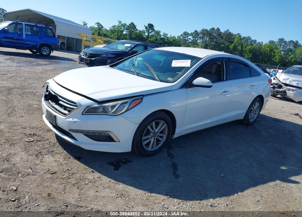 2015 HYUNDAI SONATA SE VIN: 5NPE24AF0FH066344