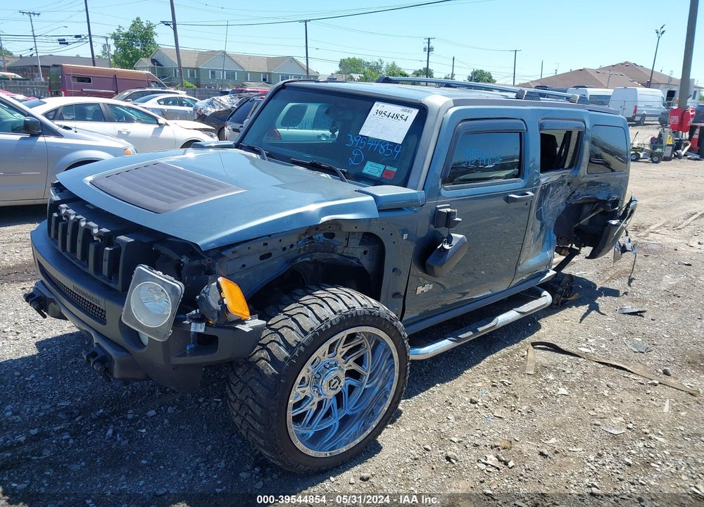2007 HUMMER H3 SUV VIN: 5GTDN13E378109993