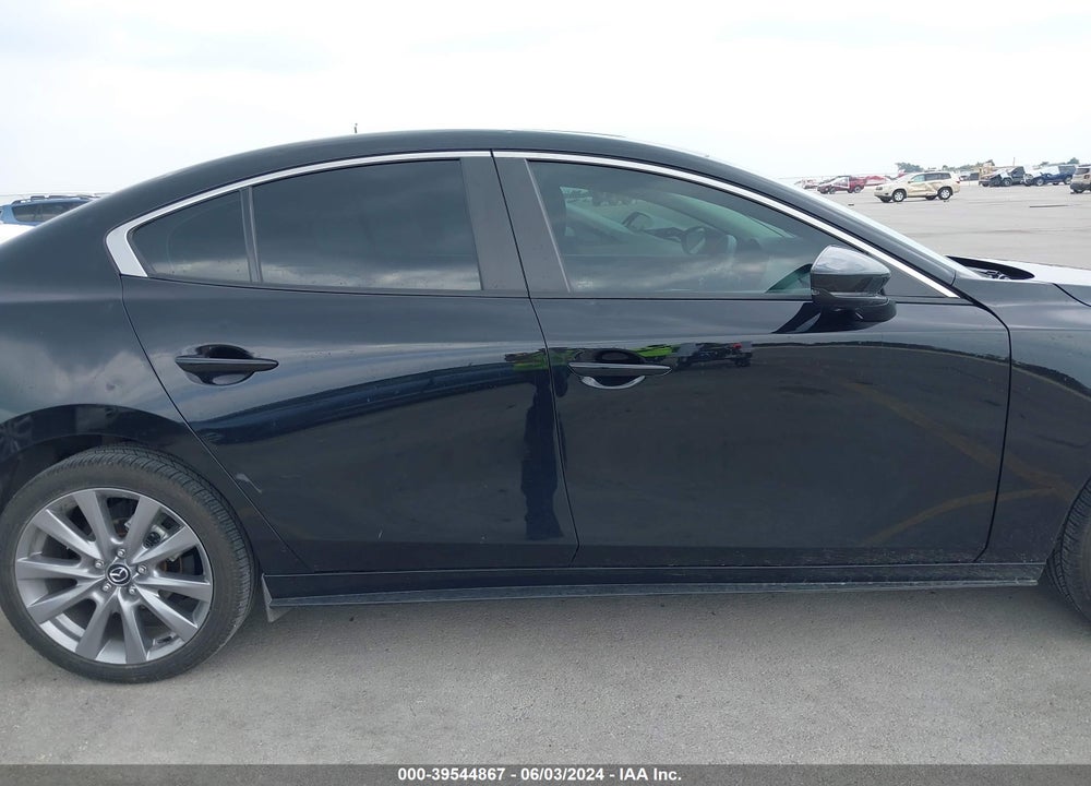 2023 MAZDA 3 2.5 S PREFERRED VIN: 3MZBPACM5PM352309