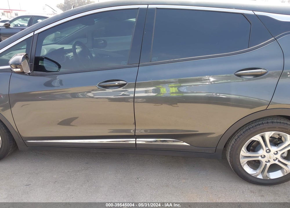2021 CHEVROLET BOLT EV FWD LT VIN: 1G1FY6S08M4111826