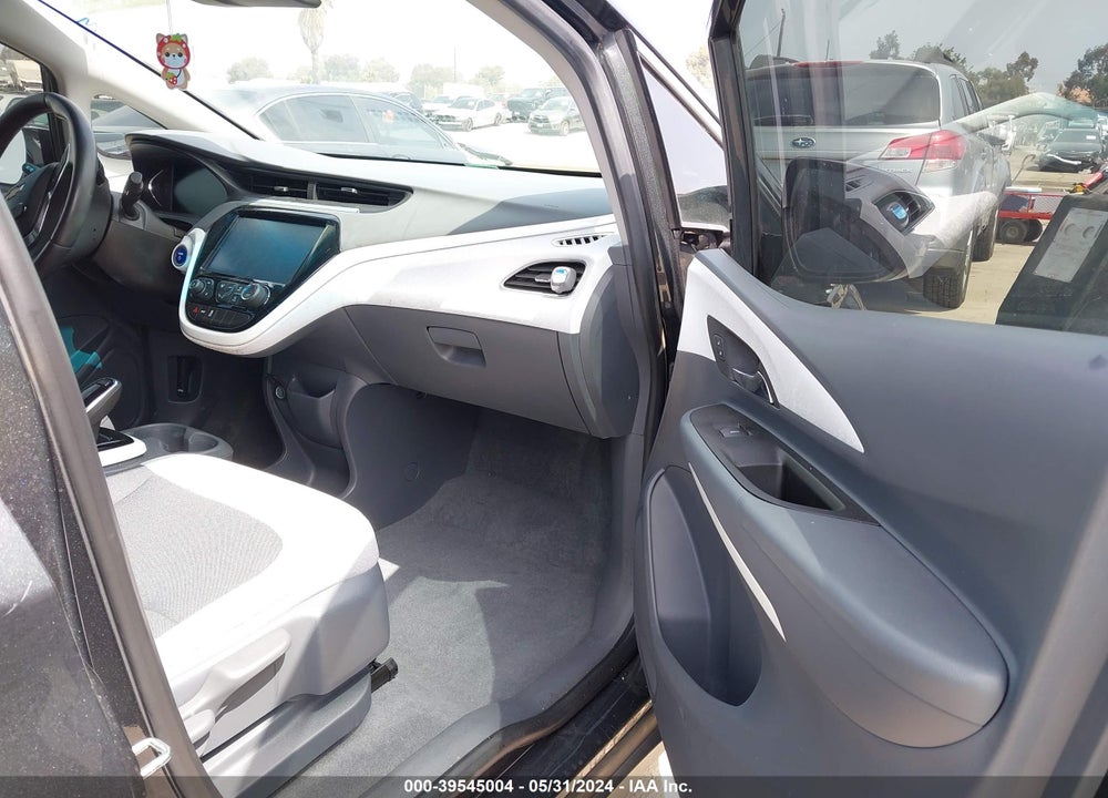 2021 CHEVROLET BOLT EV FWD LT VIN: 1G1FY6S08M4111826