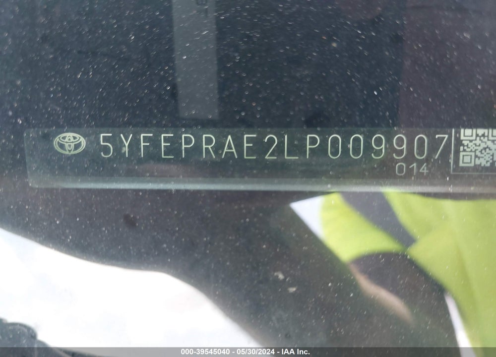 2020 TOYOTA COROLLA LE VIN: 5YFEPRAE2LP009907