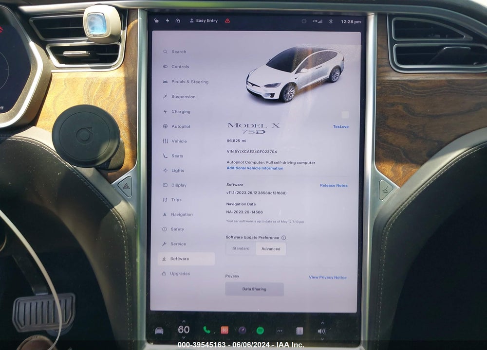 2016 TESLA MODEL X 60D/70D/75D/90D VIN: 5YJXCAE24GF023704