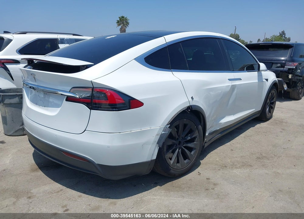2016 TESLA MODEL X 60D/70D/75D/90D VIN: 5YJXCAE24GF023704