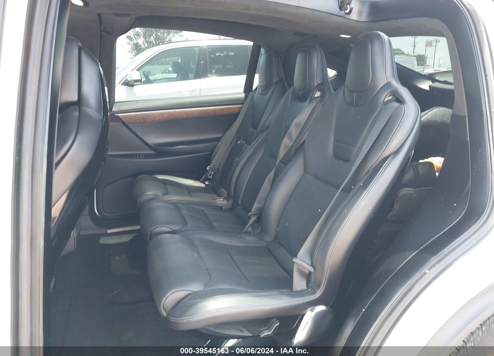 2016 TESLA MODEL X 60D/70D/75D/90D VIN: 5YJXCAE24GF023704