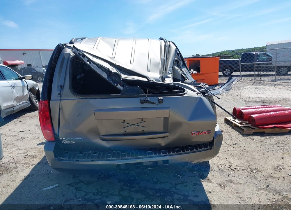 2008 GMC YUKON SLE VIN: 1GKFC13C08R230646