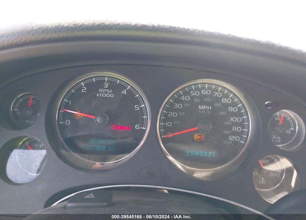 2008 GMC YUKON SLE VIN: 1GKFC13C08R230646