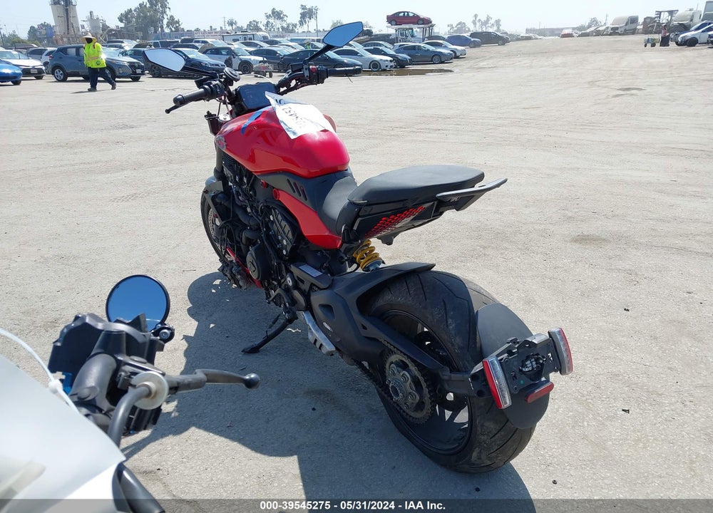 2023 DUCATI DIAVEL V4 VIN: ZDMGAR1W4PB000718