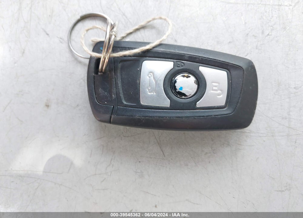 2015 BMW 320I XDRIVE VIN: WBA3C3G54FNS76715