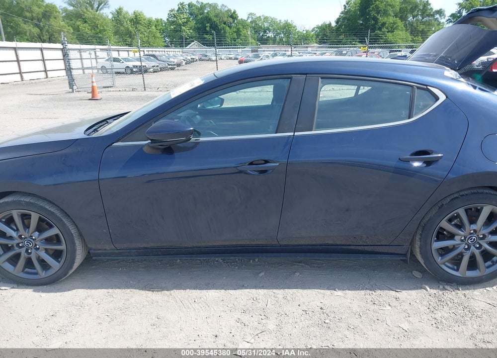 2020 MAZDA 3 PREFERRED PACKAGE VIN: JM1BPBMM7L1158900