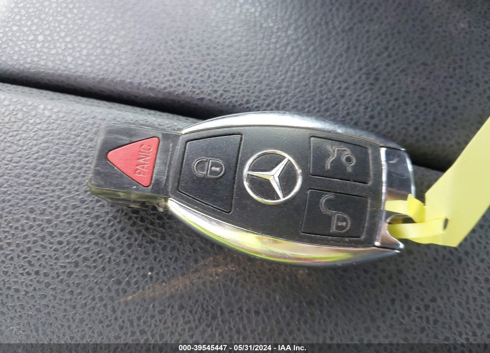 2012 MERCEDES-BENZ C 300 VIN: WDDGF8BB9CA624006